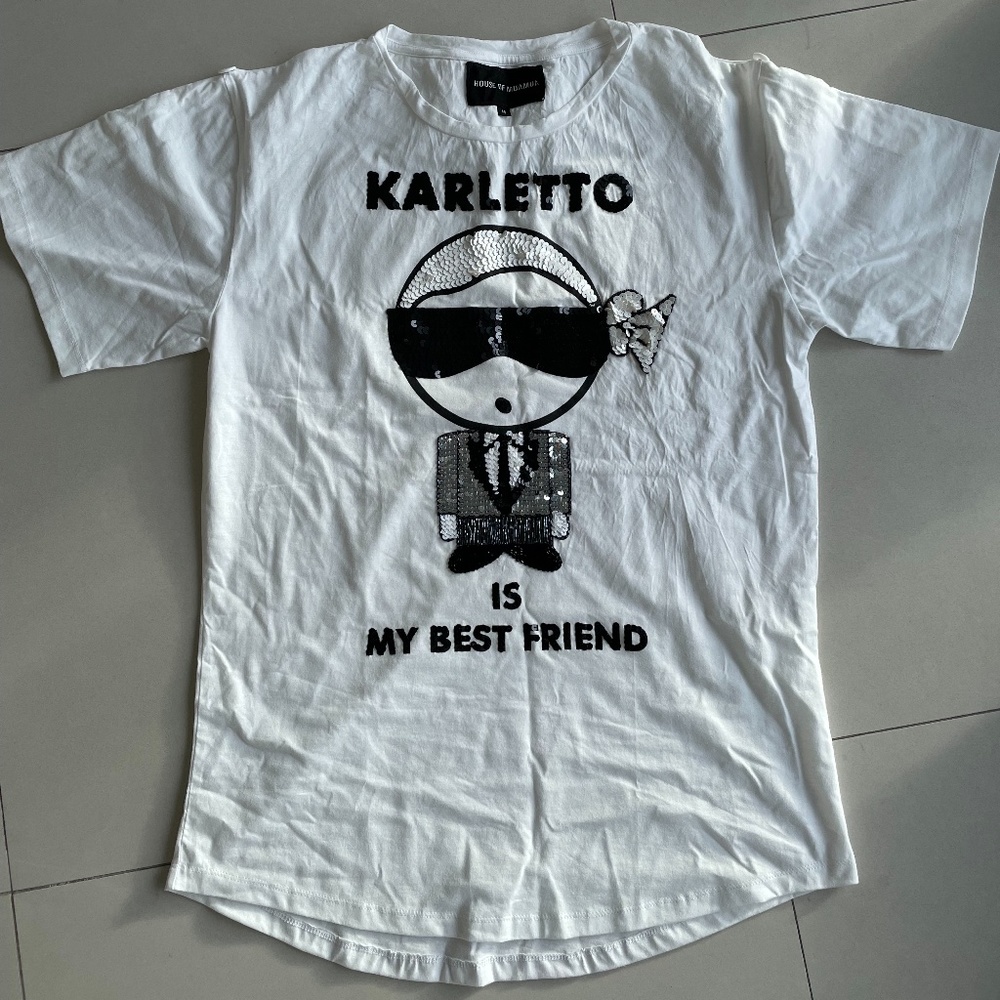 Glam T-shirt with funny graphic